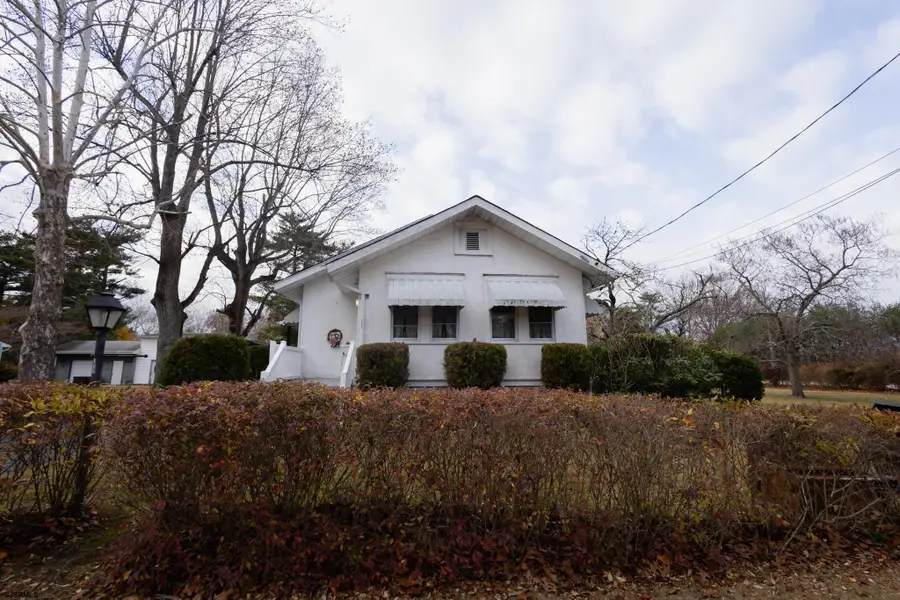 379 S Vienna Ave, Egg Harbor City, NJ 08215-3270 - Image #3