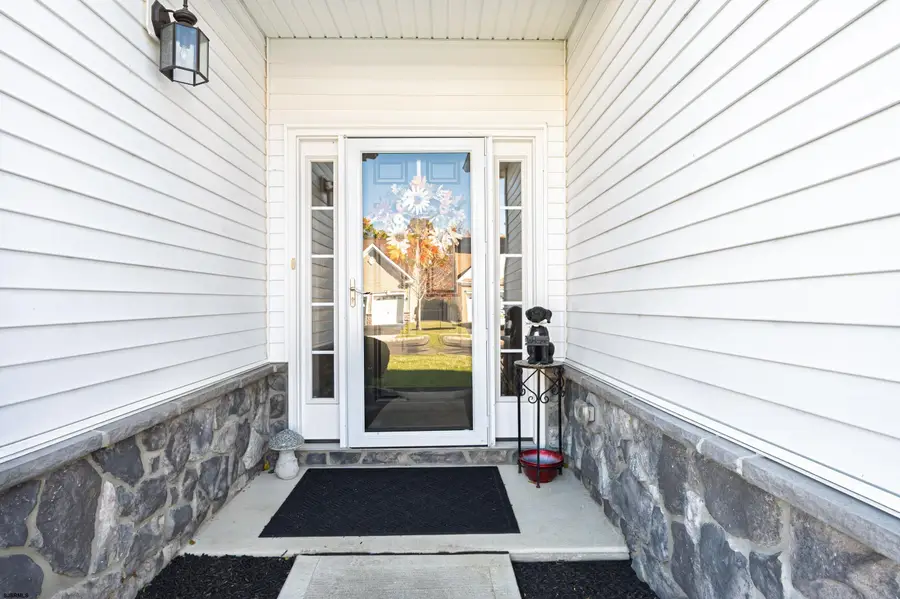 22 Ernst Ct, Mays Landing, NJ 08330 - Image #2