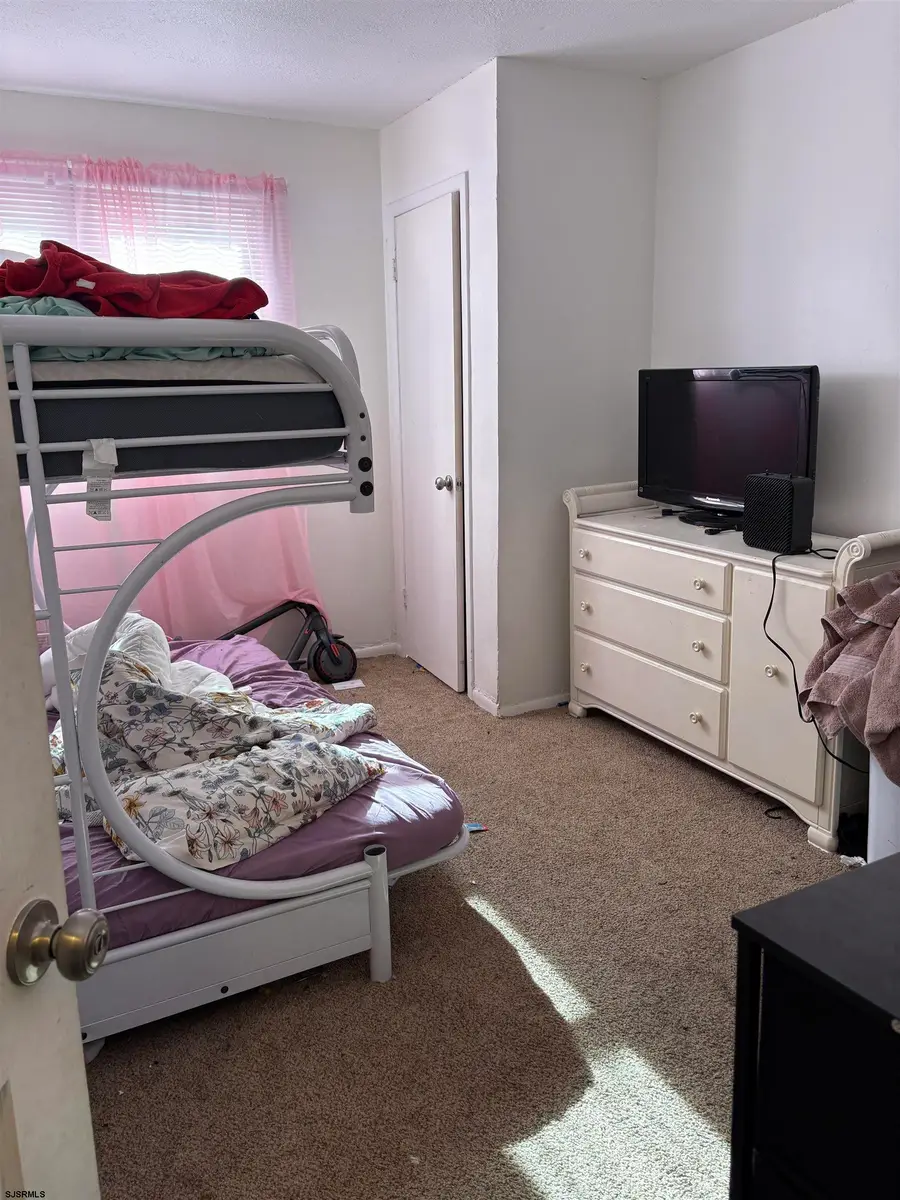 729 Johnson Dr, Pleasantville, NJ 08232-4214 - Image #2