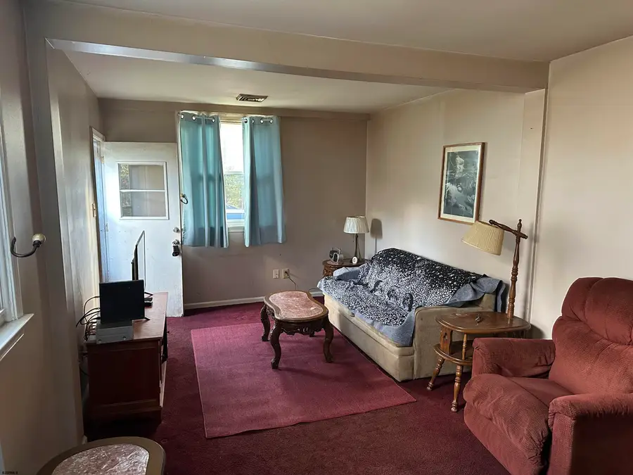 16 Woodrow Ave, Egg Harbor Township, NJ 08234 - Image #2