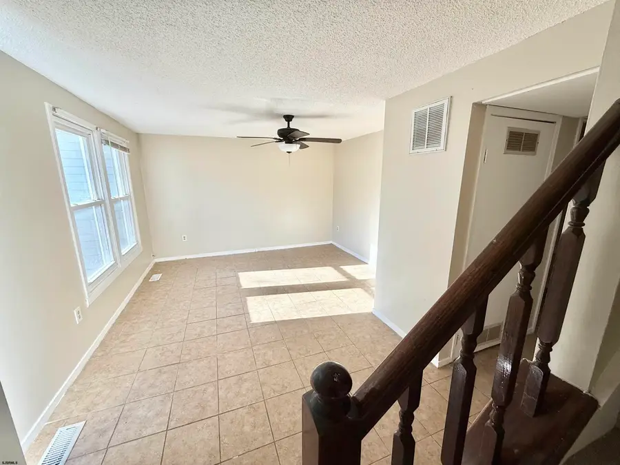 39 Theresa Ct #39, Galloway, NJ 08205 - Image #3