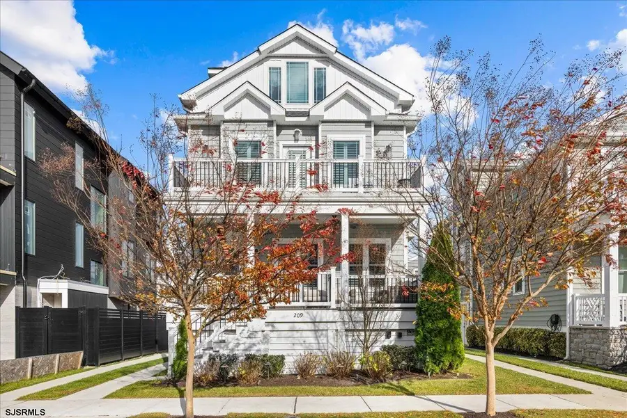 209 N Osborne Ave, Margate City, NJ 08402 - Image #2