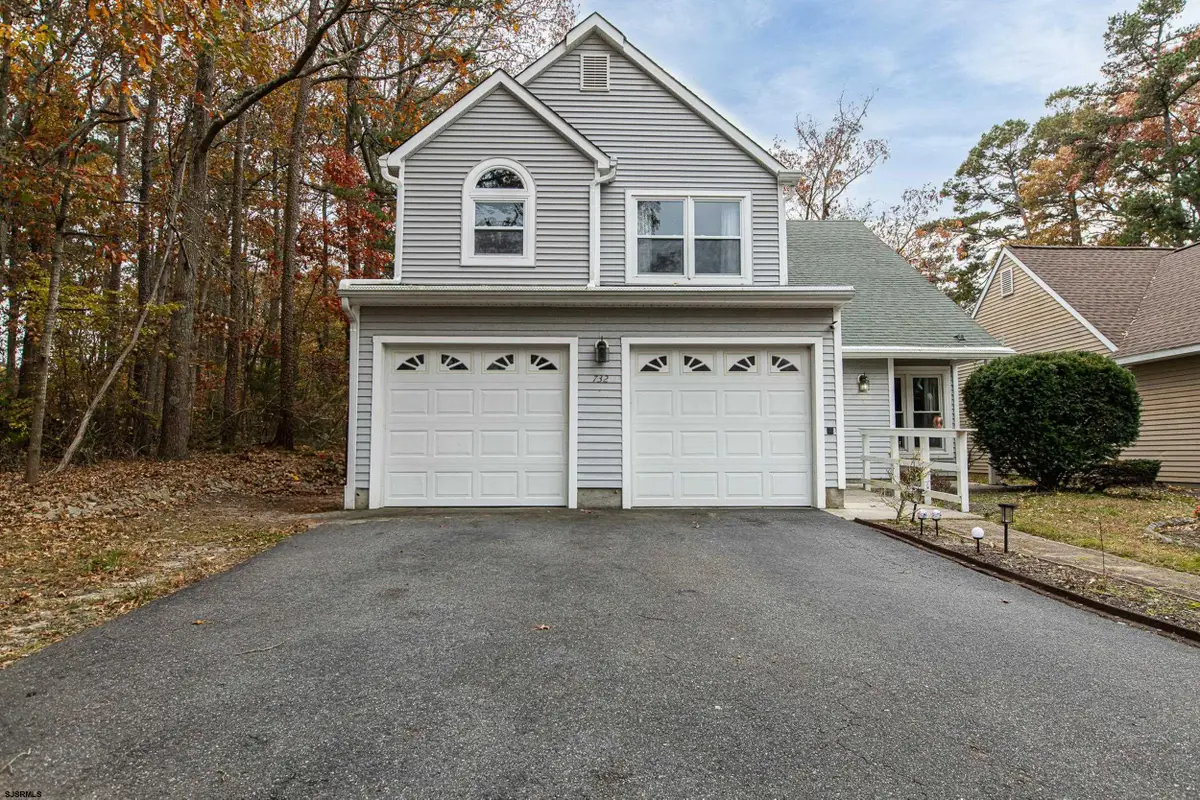 732 Whalers Cove Ct, Galloway, NJ 08205 - Image #1