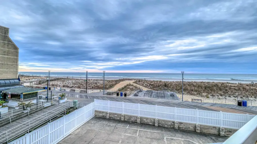 108 S Montpelier Ave #305, Atlantic City, NJ 08401 - Image #3