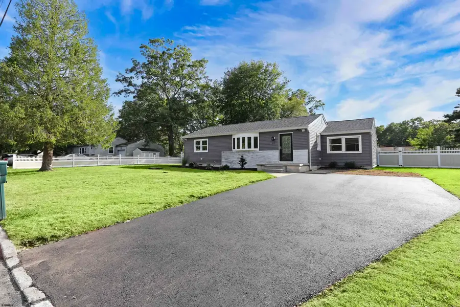 219 Mitchell Dr, Egg Harbor Township, NJ 08234 - Image #2