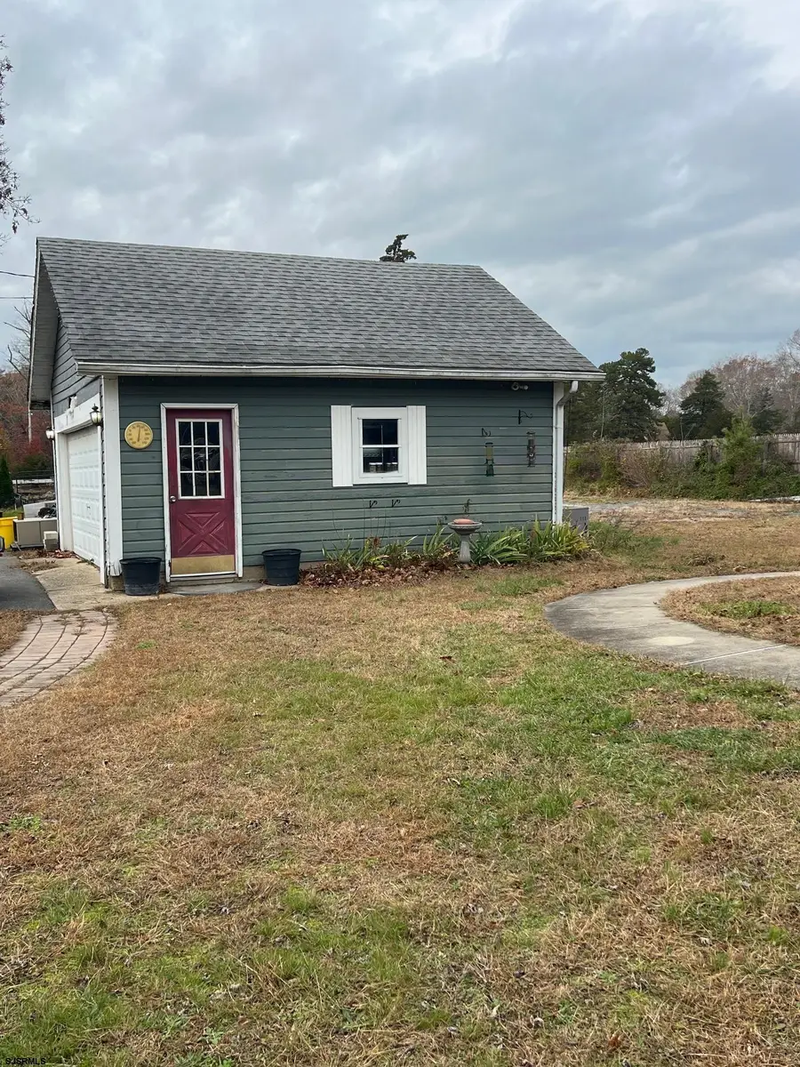 126 Bartlett Ave, West Creek, NJ 08092-3230 - Image #3