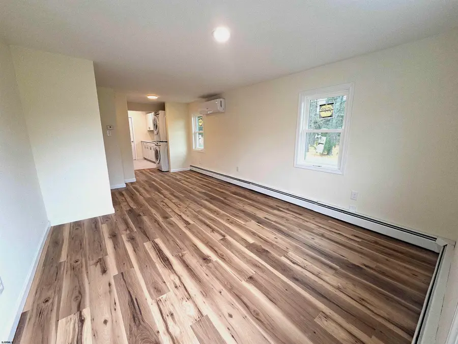 802 Hamburg Ave, Egg Harbor City, NJ 08215 - Image #2