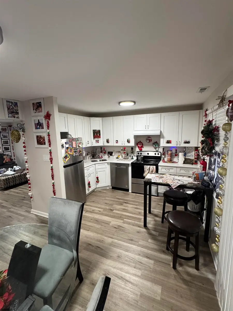 2818 Hawthorn Ct #2818 Hawthorn, Mays Landing, NJ 08330 - Image #2
