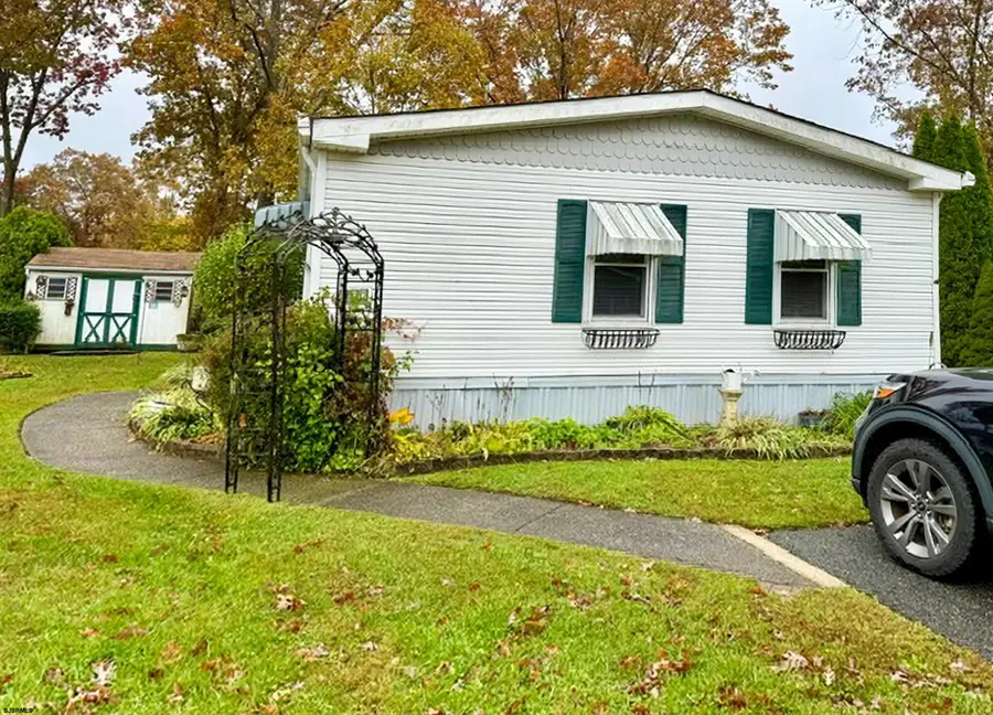 307 Jetty Dr, Egg Harbor Township, NJ 08234 - Image #3