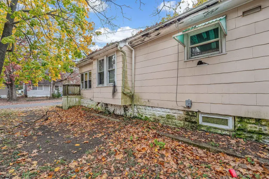 716 W Adams Ave, Pleasantville, NJ 08232 - Image #2