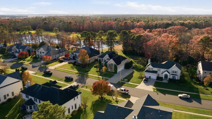 25 Pebble Beach Dr, Egg Harbor Township, NJ 08234 - Image #2