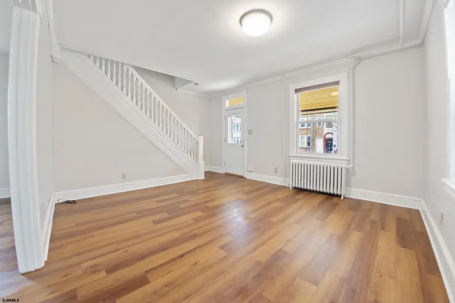 704 N Michigan Ave, Atlantic City, NJ 08401 - #3