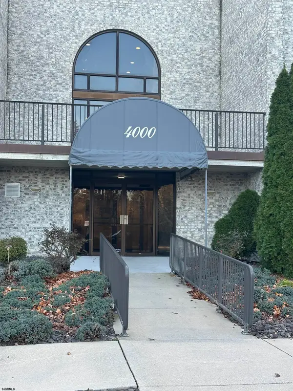 4208 Dolphin Ave #4208, Northfield, NJ 08225