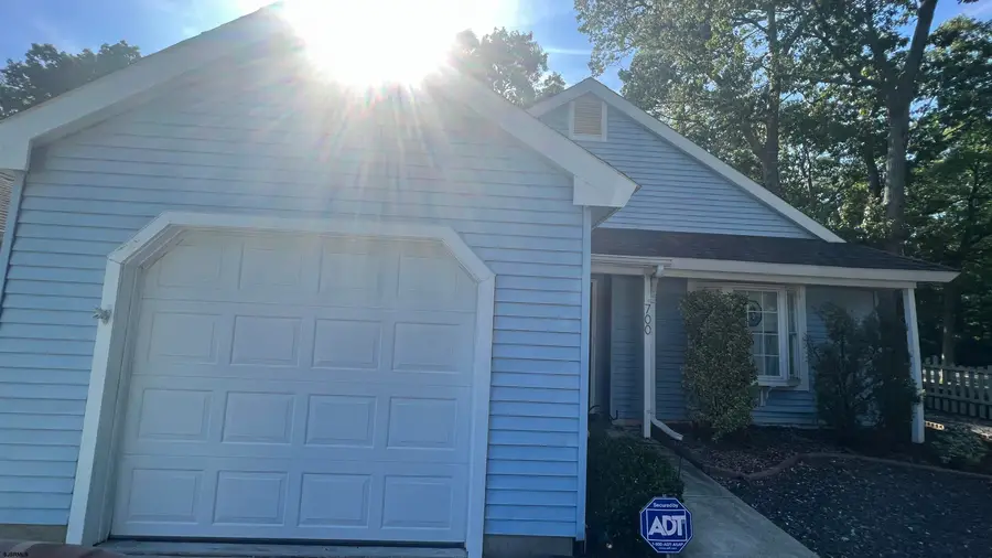 700 Osprey Ct, Galloway, NJ 08205 - Image #2