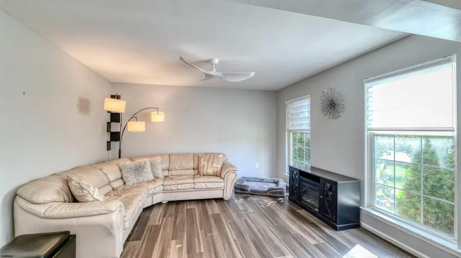 312 Joann Dr, Egg Harbor Township, NJ 08234 - Image #3