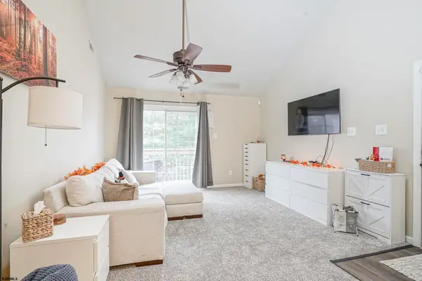 1215 Tristram Cir #1215, Mantua Township, NJ 08051