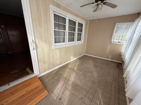 205 Avocado Rd Road, Cape May Court House, NJ 08210