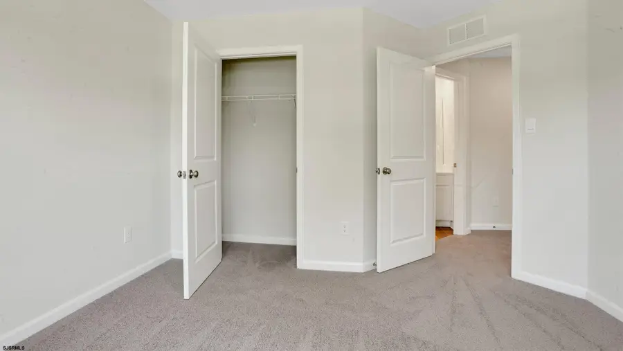 108 Hastings Dr, Galloway, NJ 08205 - Image #2