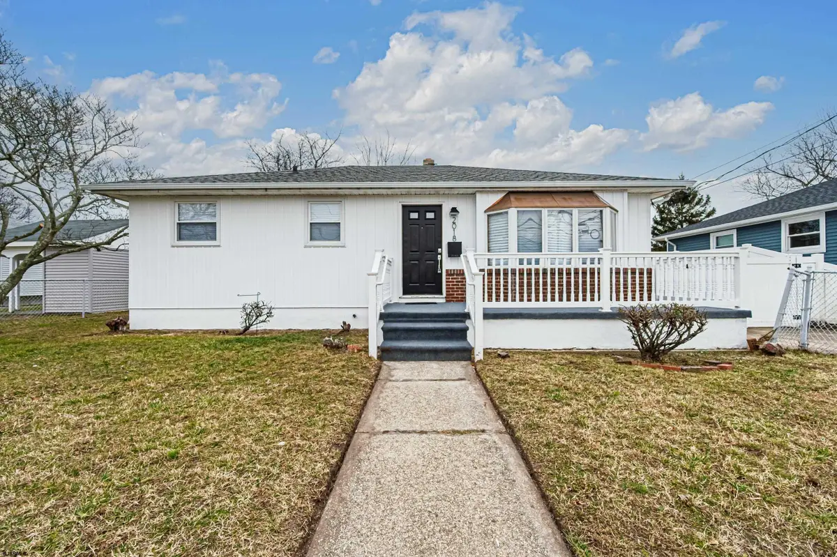 2018 Horace Bryant Jr Dr, Atlantic City, NJ 08401 - Image #1