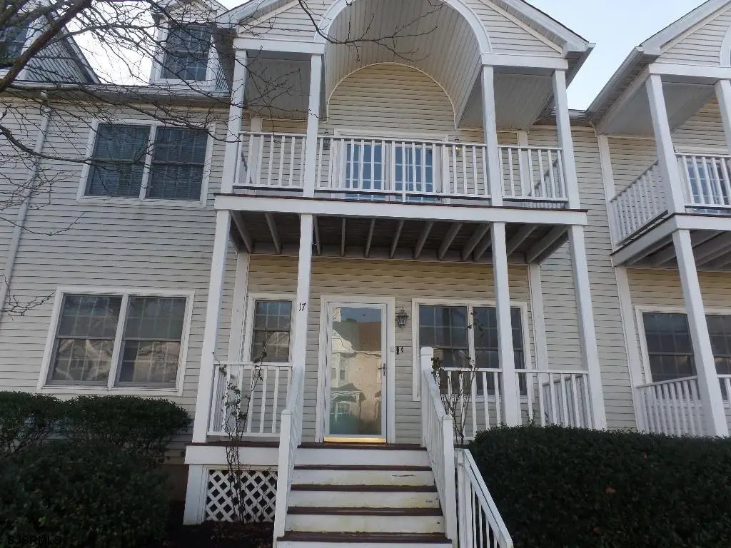17 Clipper Ct, Atlantic City, NJ 08401 - Image #1