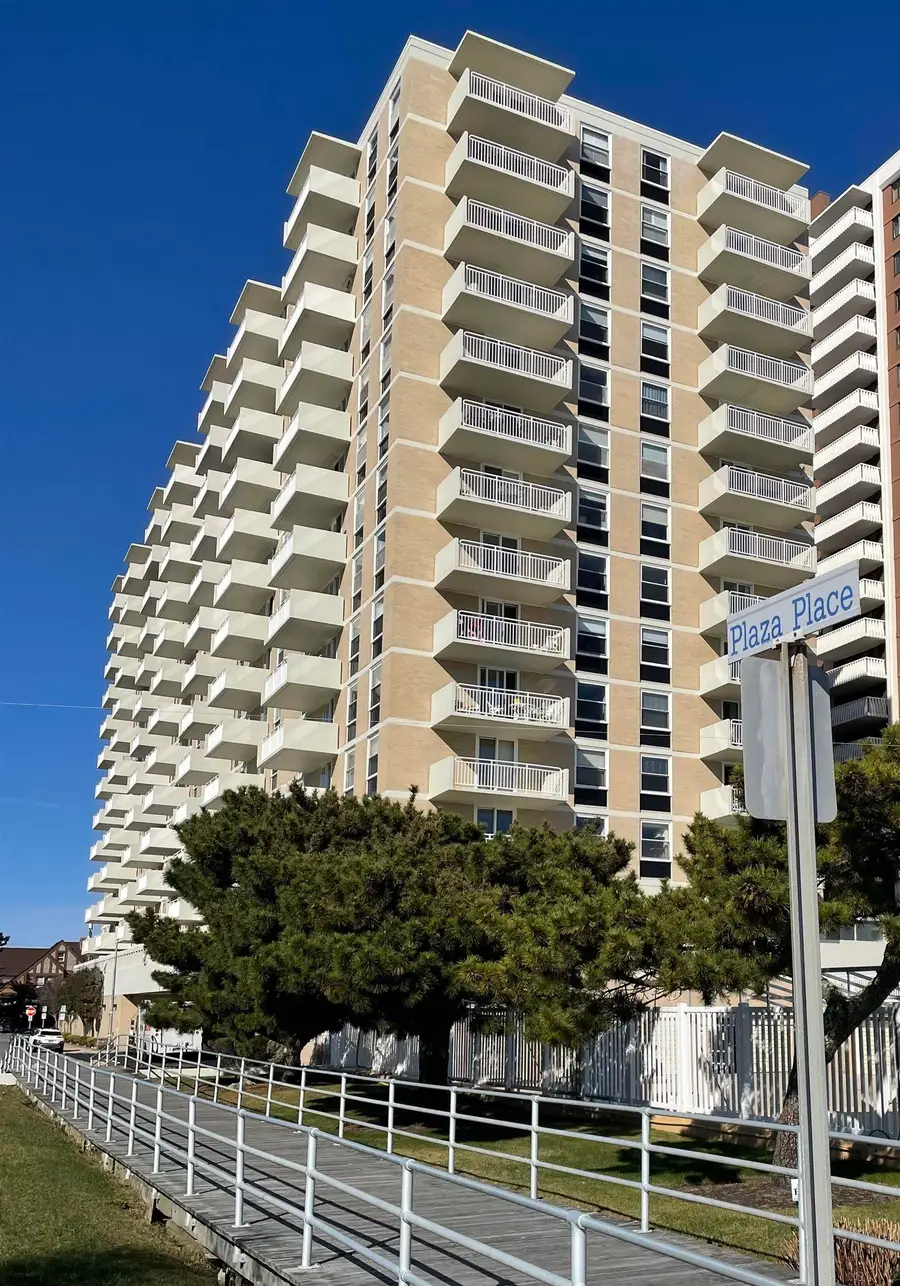 101 S Plaza Pl #1107, Atlantic City, NJ 08401 - Image #2
