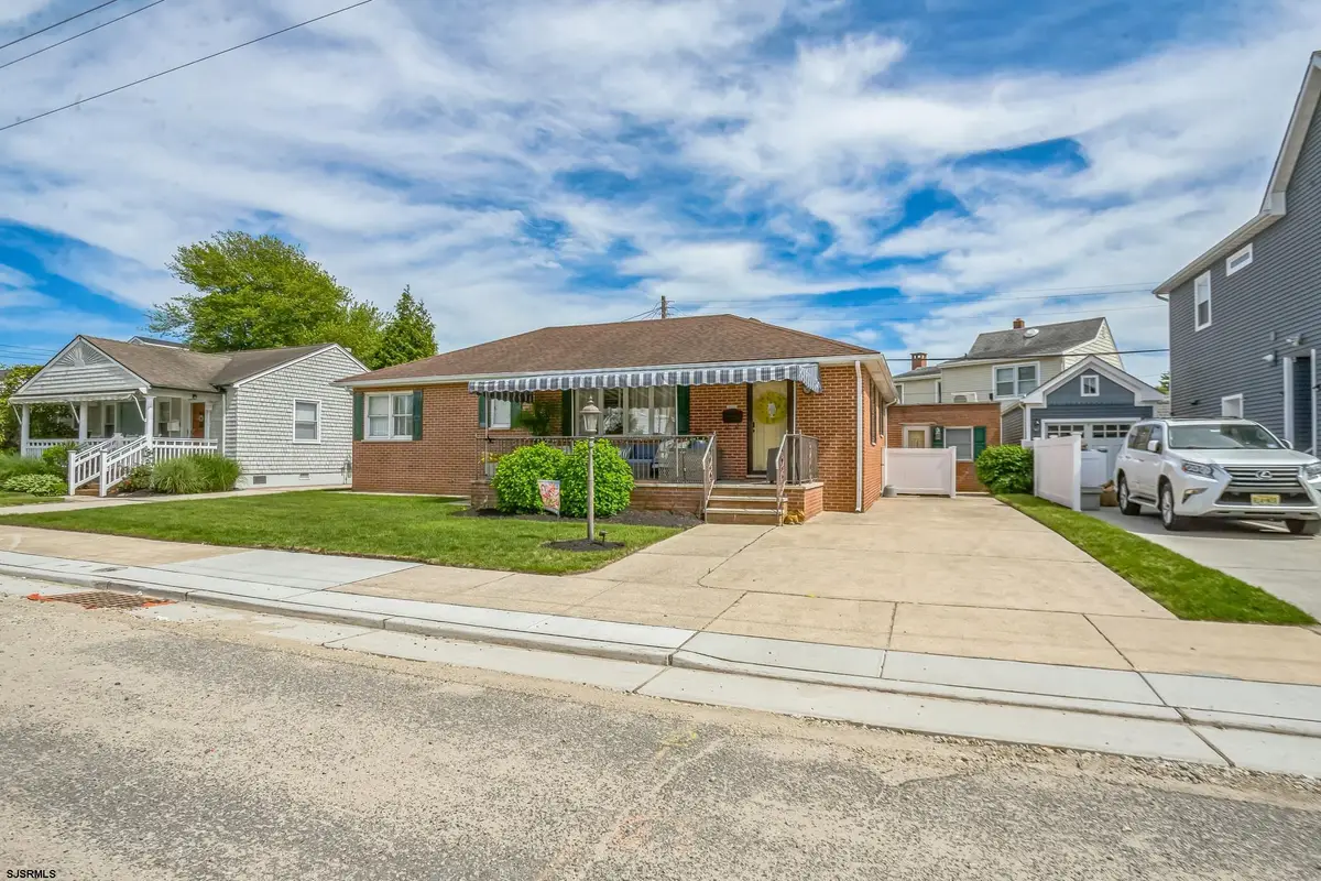 7510 Fremont Ave, Margate City, NJ 08402 - #1