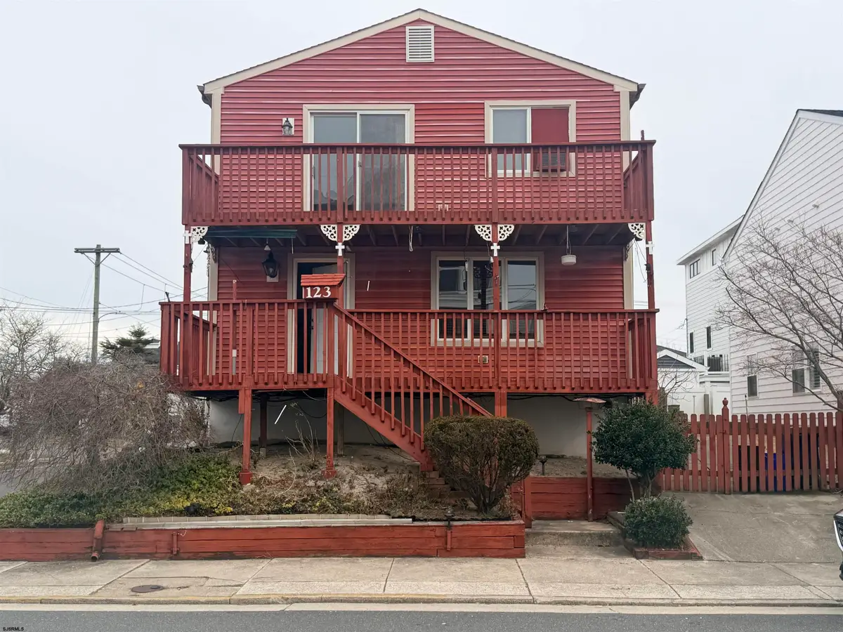 123 N Clermont Ave Ave, Margate City, NJ 08402 - Image #1