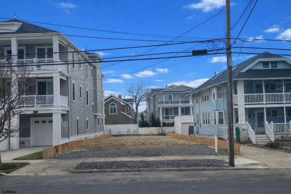 105 E Atlantic Blvd, Ocean City, NJ 08226 - Image #1