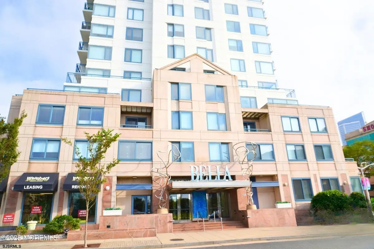 526 Pacific Ave Apt 806, Atlantic City, NJ 08401 - Image #1