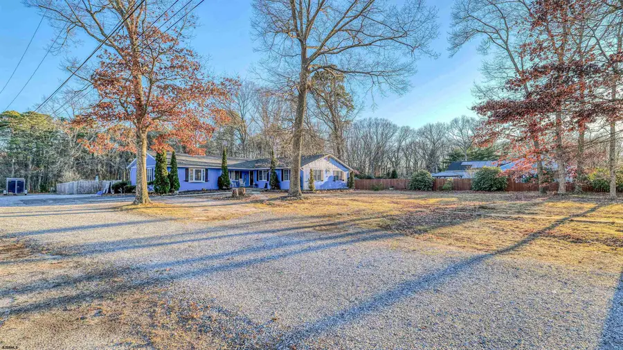 706 S 8th Ave Ave, Galloway, NJ 08205 - Image #2