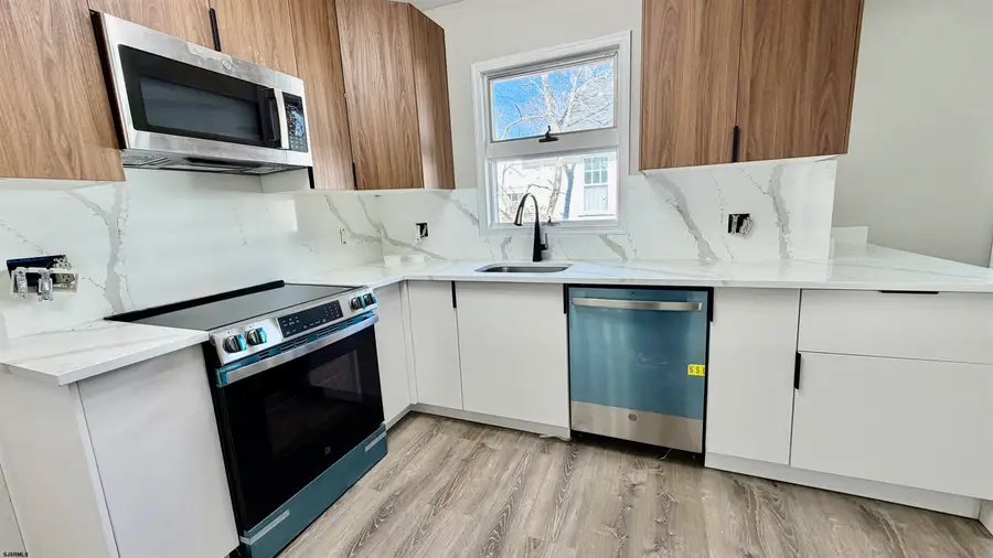 921 Oak Grove, Linwood, NJ 08221 - Image #2