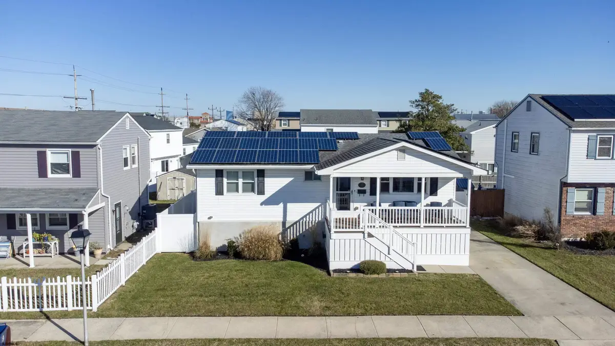 613 N Oxford Ave, Ventnor Heights, NJ 08406 - Image #1