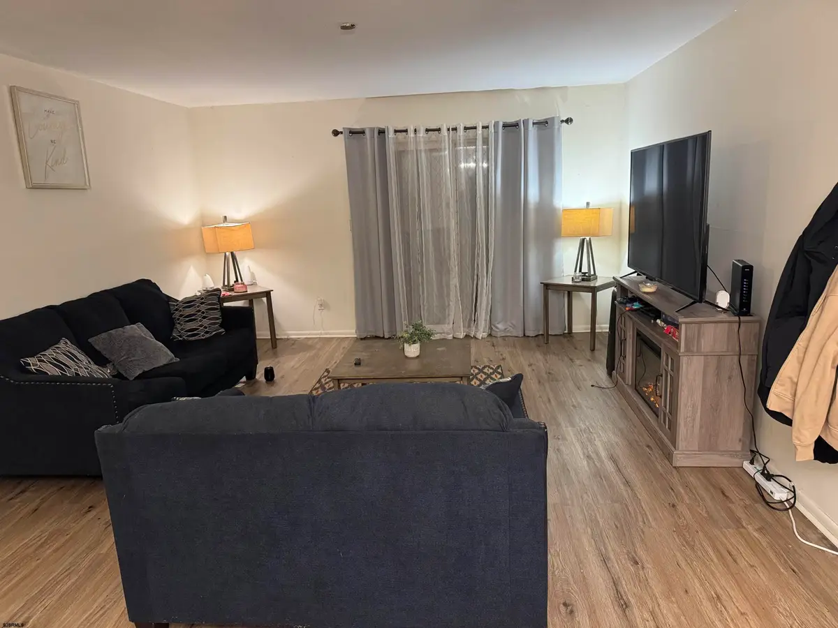 4 Oyster Bay Road #C, Absecon, NJ 08201 - Image #1