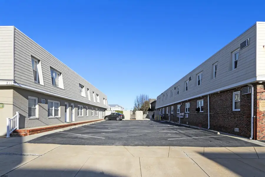 211 N Coolidge Ave Ave #3, Margate City, NJ 08402 - Image #2