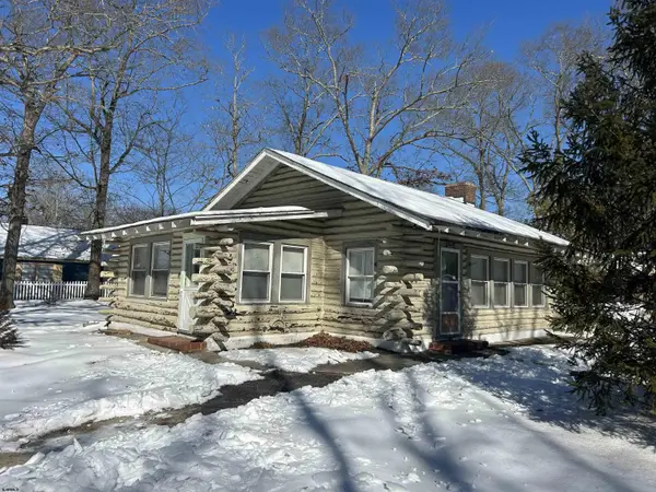 123 12th St Street, Absecon, NJ 08201