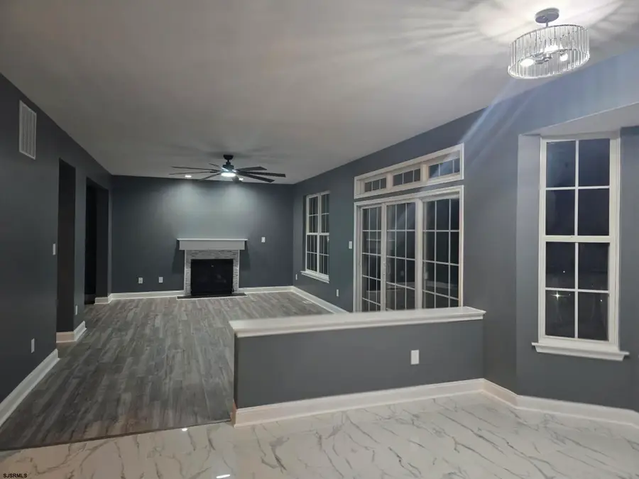 6054 Wilmington Ave, Egg Harbor Township, NJ 08234 - Image #3