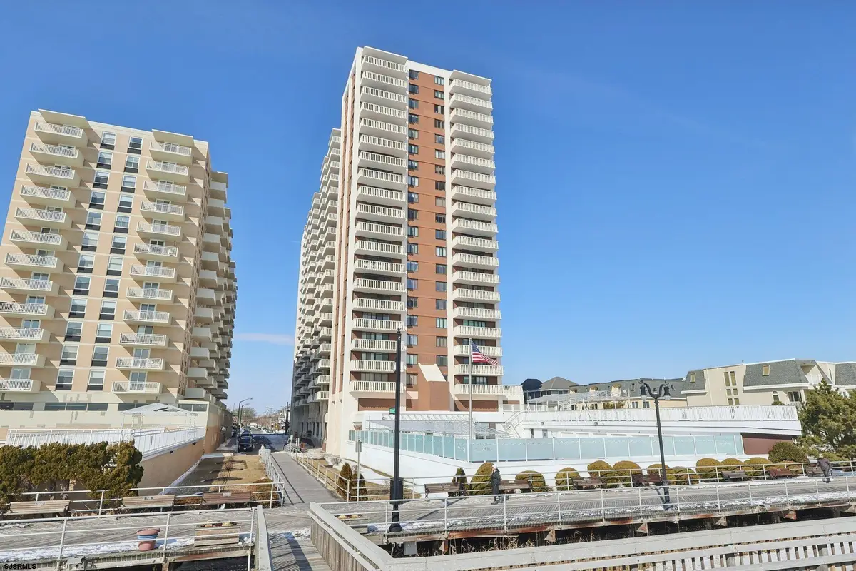 100 S Berkley Square #10M, Atlantic City, NJ 08401 - Image #1
