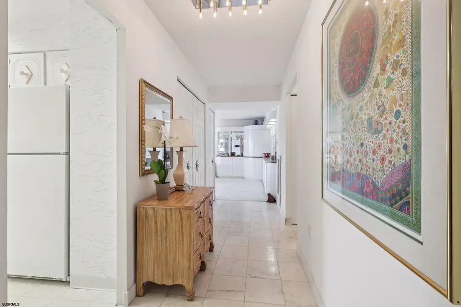 100 S Berkley Square #10M, Atlantic City, NJ 08401 - Image #2