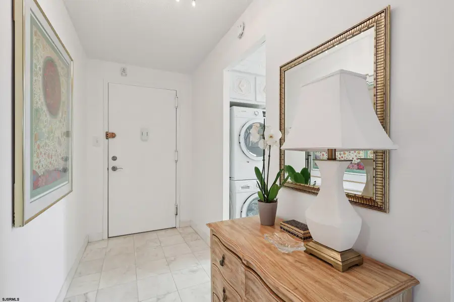 100 S Berkley Square #10M, Atlantic City, NJ 08401 - Image #3