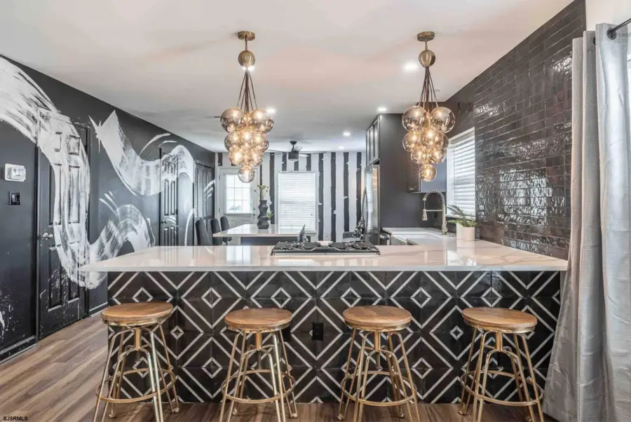 201 Grammercy Pl, Atlantic City, NJ 08401 - Image #2