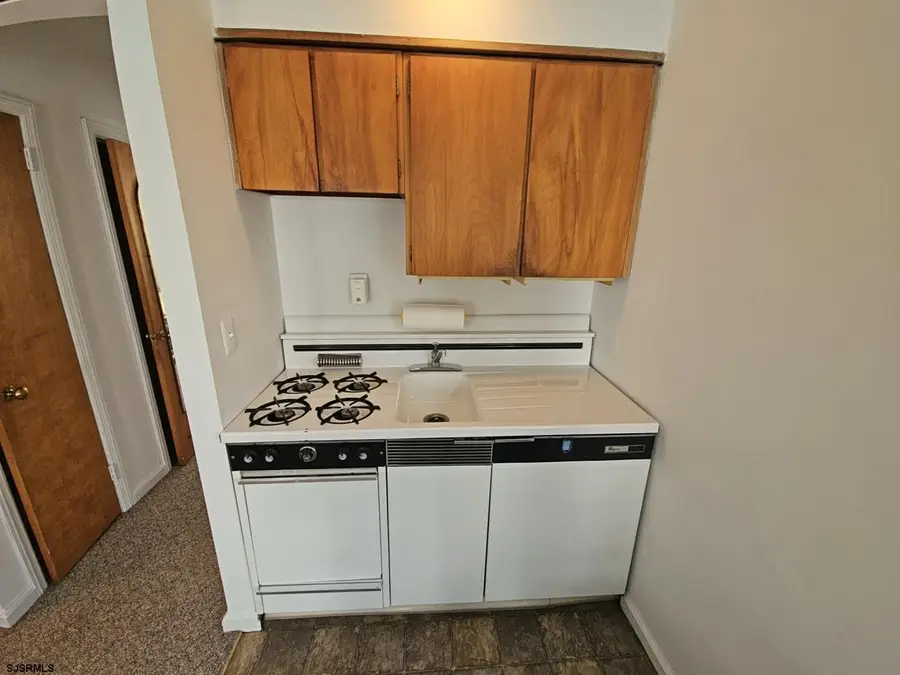 132 S Providence Ave #220, Atlantic City, NJ 08401 - #3