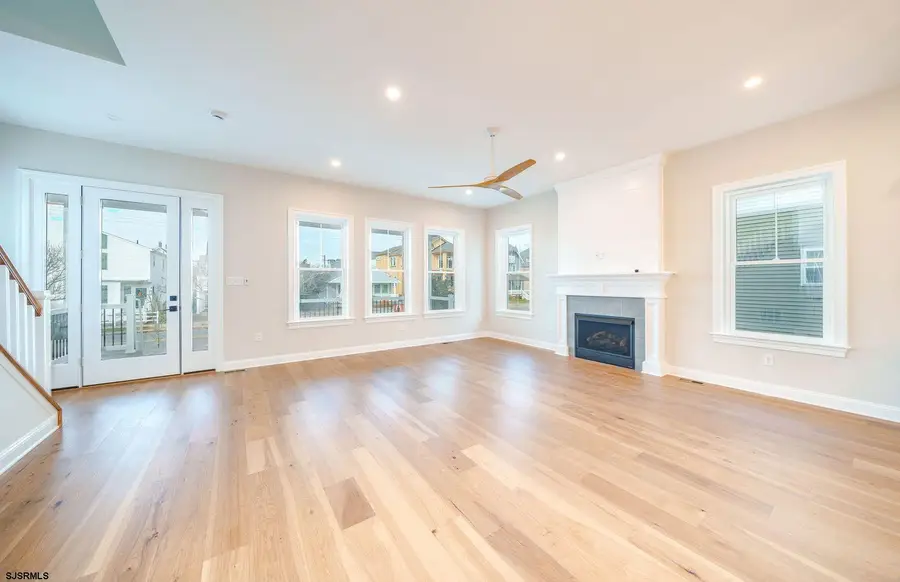 57 Central Ave Ave, Ocean City, NJ 08226 - #3