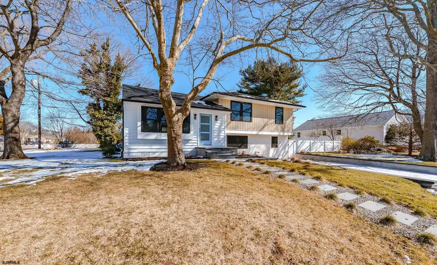 29 E Hollywood Ln, Beesleys Point, NJ 08223 - #2