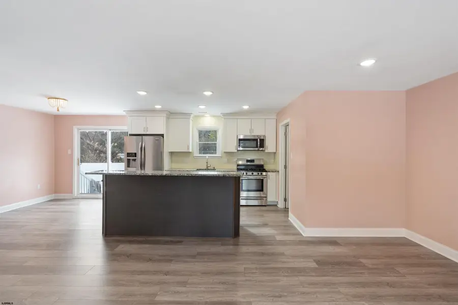 110 E. Hollywood Lane, Beesleys Point, NJ 08223 - #3