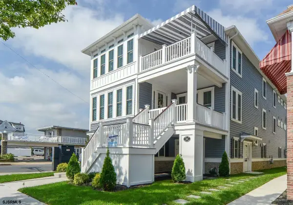 840 Wesley Ave Ave #1, Ocean City, NJ 08226