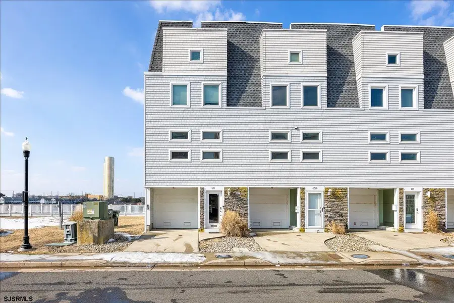 641 Carson Ave, Atlantic City, NJ 08401 - #2