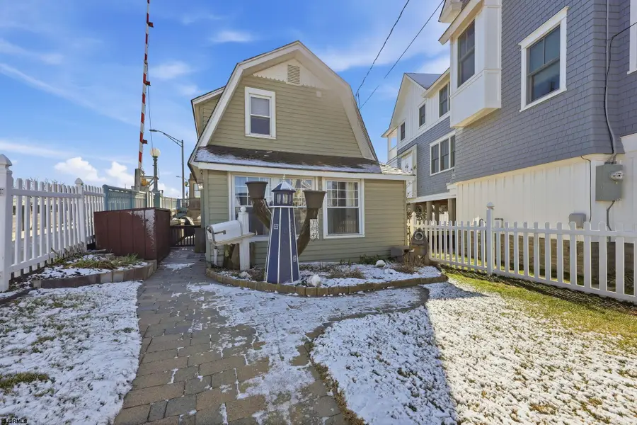 104 N Derby Ave, Ventnor City, NJ 08406 - #2