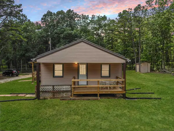 400 N 10th St Street, Estell Manor, NJ 08319