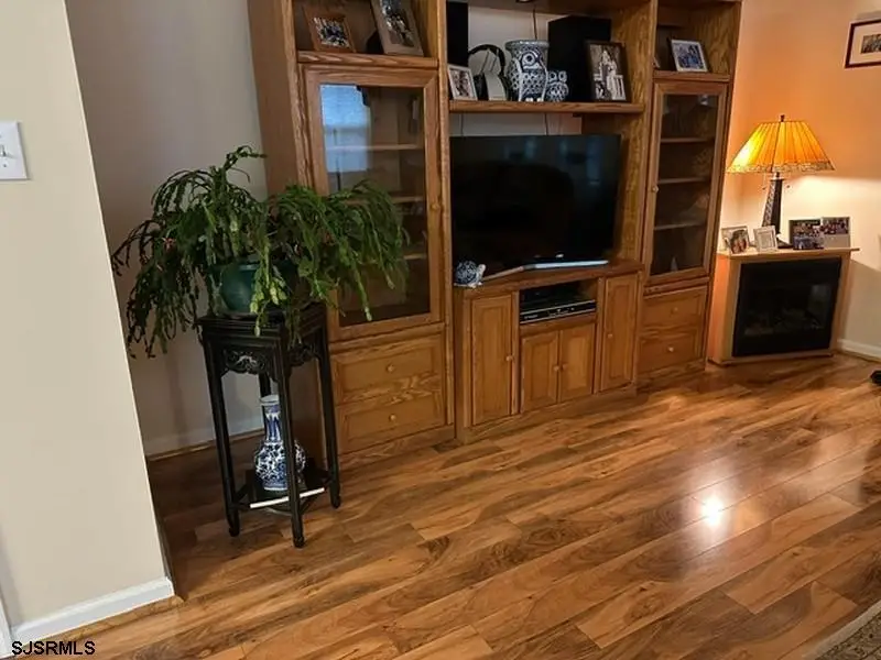 521 Weston Dr, Galloway, NJ 08205 - #3