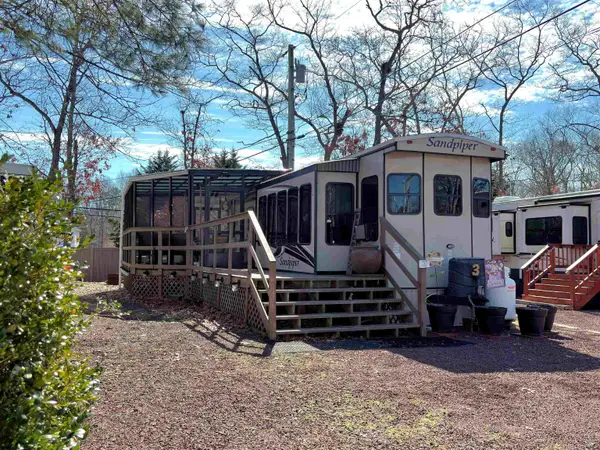 443 S 6 Th Ave, Galloway Township, NJ 08205